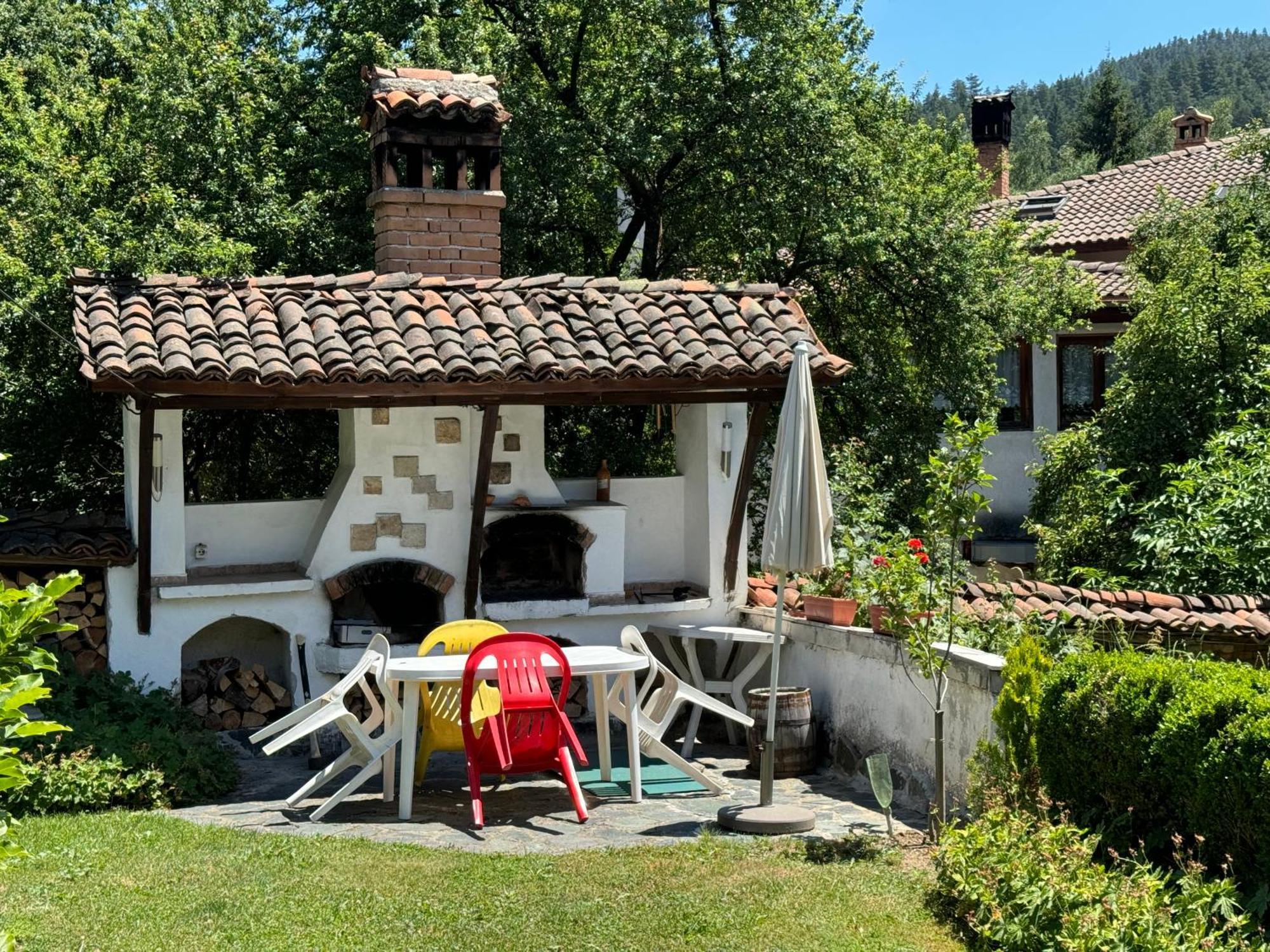 Hotel Borimechkova Kashta Koprivshtitsa Esterno foto