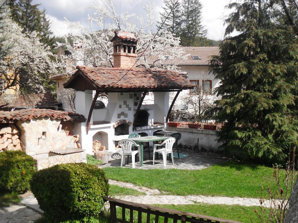 Hotel Borimechkova Kashta Koprivshtitsa Esterno foto