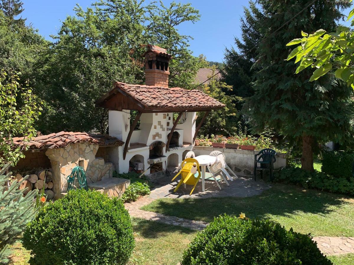 Hotel Borimechkova Kashta Koprivshtitsa Esterno foto